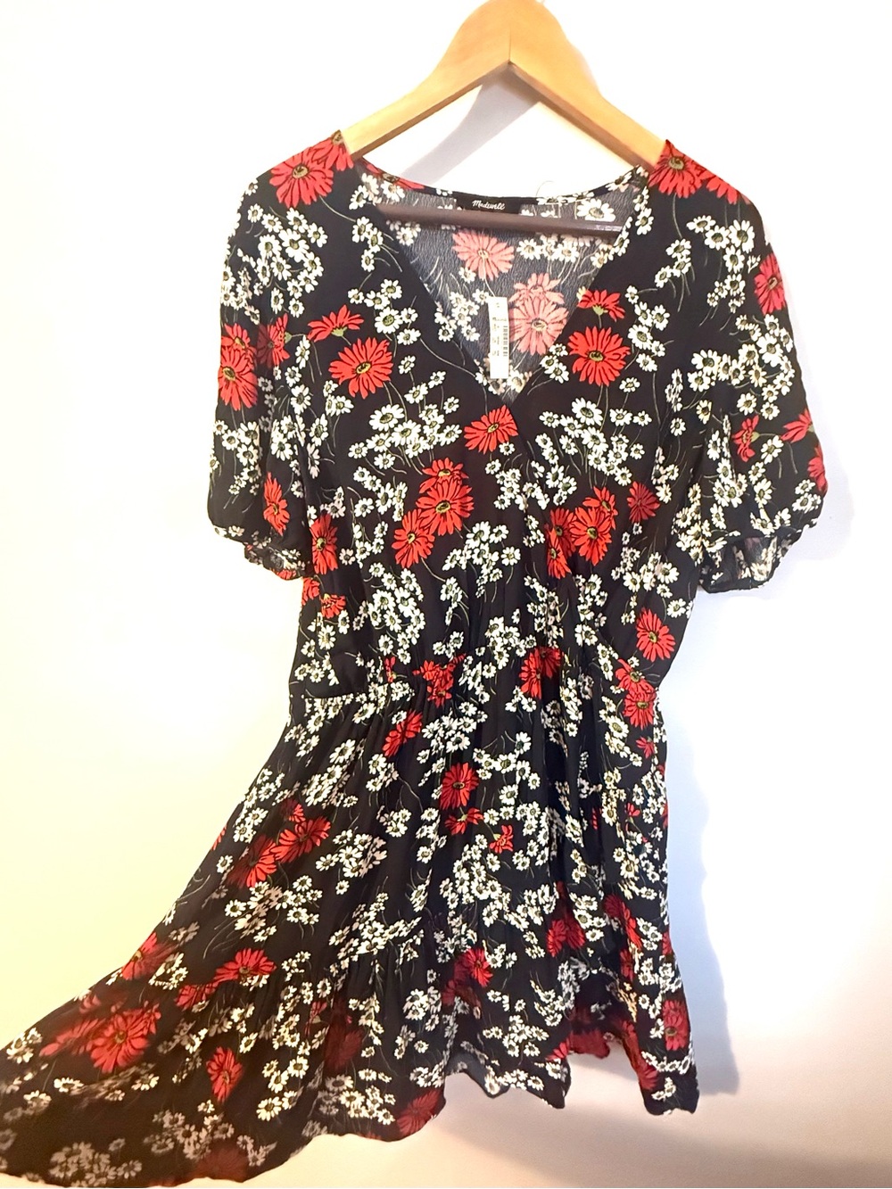 Madewell Ruffle-Wrap Mini Dress in Hillside Daisies NWT Size 16